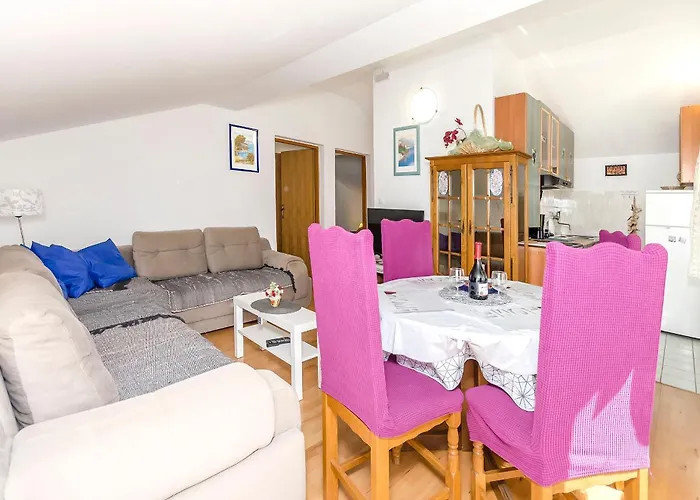 Nada Appartement Tribalj